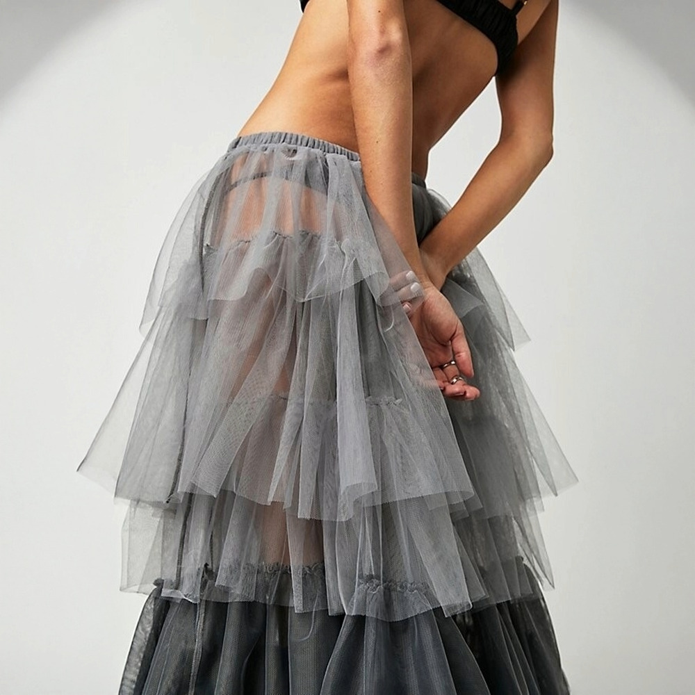 Free People Tulle Much Tiered Layer Half Slip Skirt SIZE M Boho Festival NWT - Picture 3 of 10